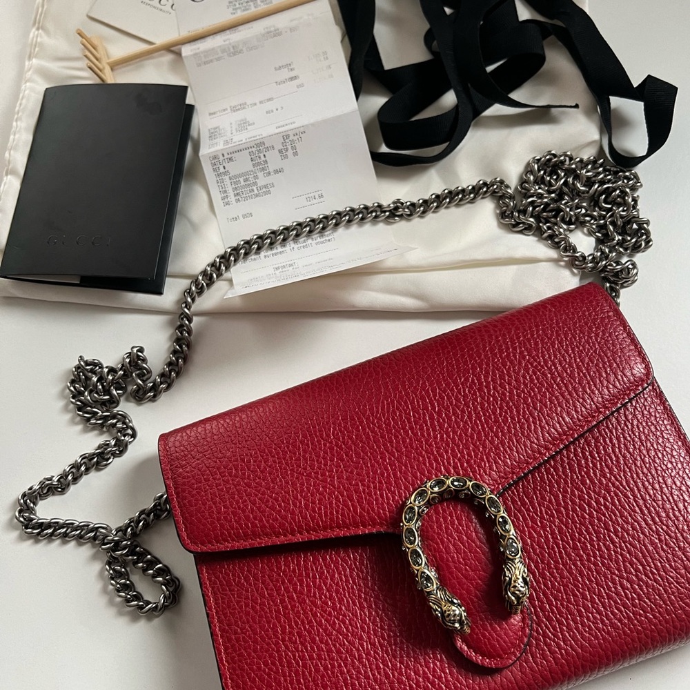 Authentic Gucci mini Dionysus mini WOC with original receipt and certificate